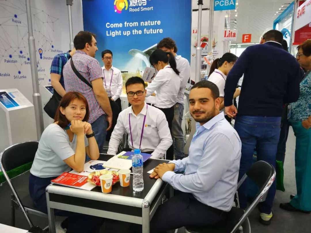 源碼驚艷亮相廣交會(huì) 實(shí)力圈粉海外客商