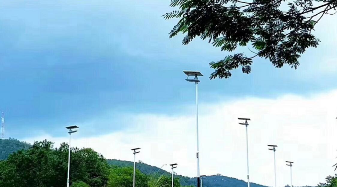 路燈桿為什么要鍍鋅金屬表面？