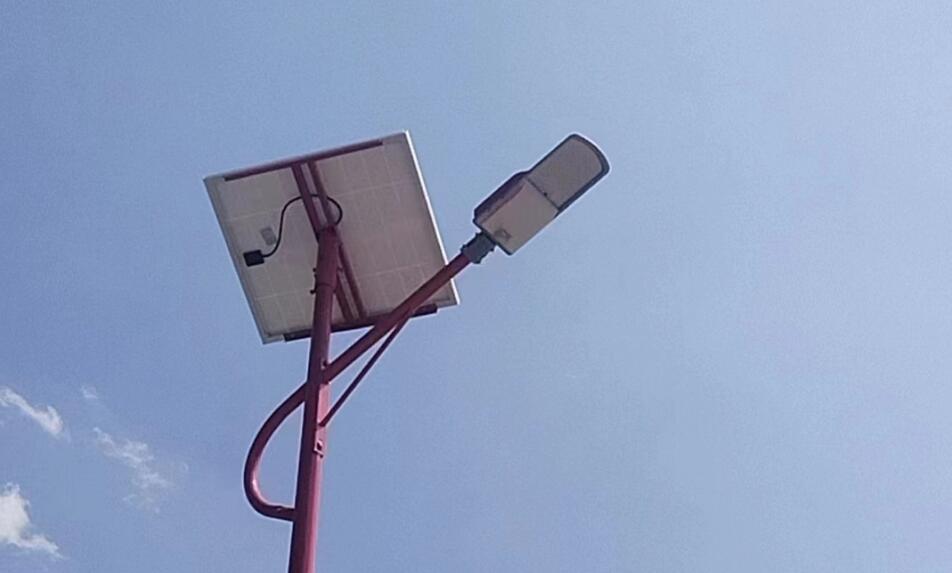 源碼：如何挑選太陽(yáng)能景觀(guān)燈